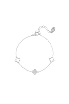 zilveren armband met meerdere klavertjes